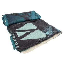 VICKYWOOD X VOITED CLOUDY TOUCH KISSENDECKE - Decke 15 VICKYWOOD X VOITED CLOUDY TOUCH KISSENDECKE - Decke -Freien Camping Geschäft 5638036750 d vickywood x voited cloudy touch kissendecke vickywood 24